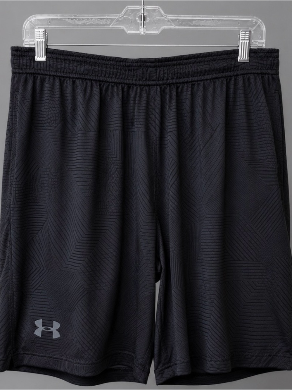 Under Armour Black Geometric-Texture Athletic Shorts XL grayish men’s drawstring